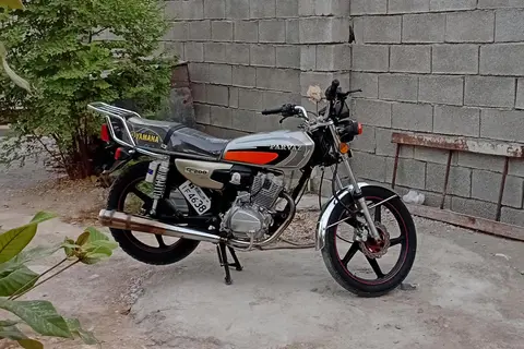 هوندا، CD 200