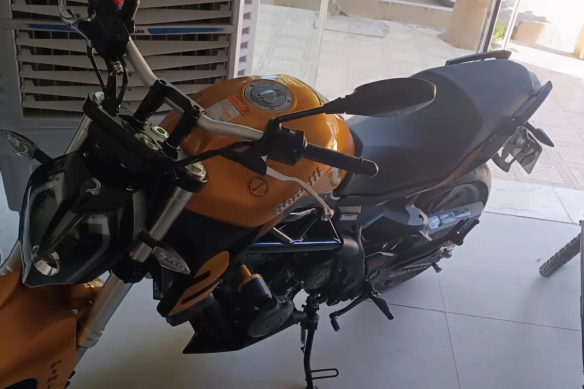 بنلی  TNT 300