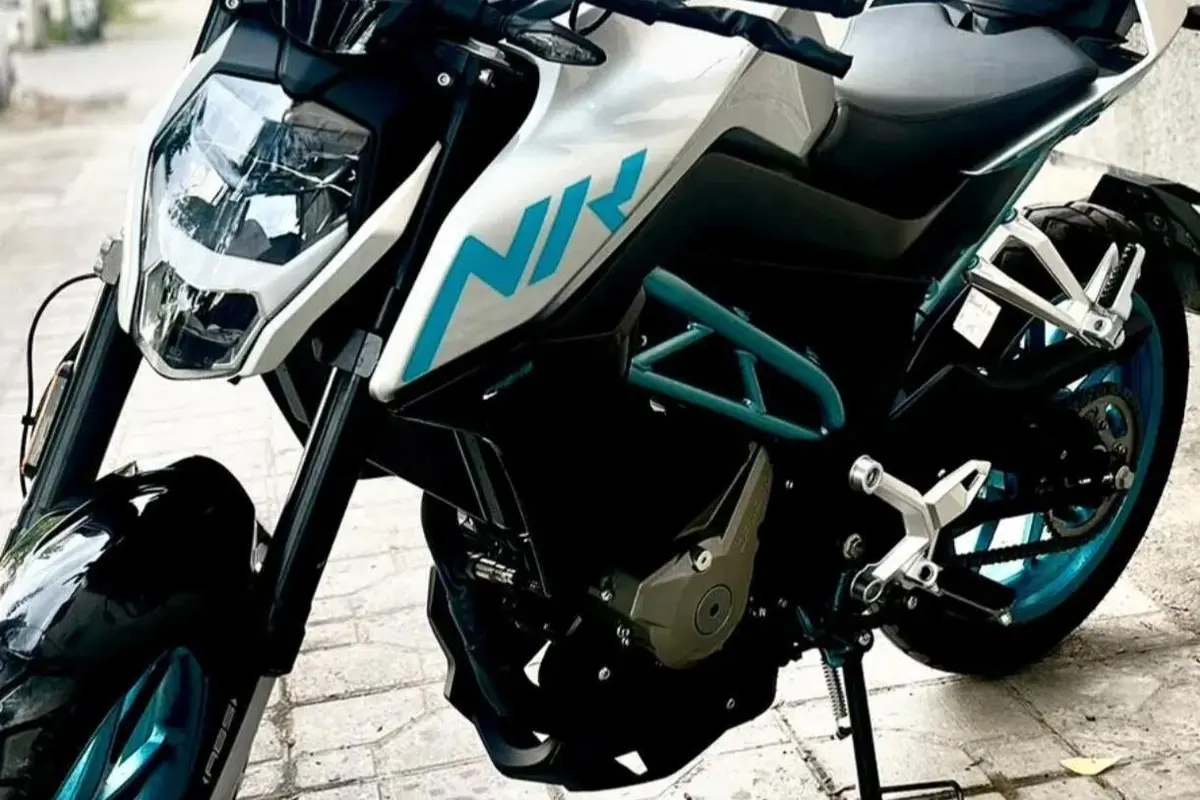 جهان رو،  CF 250