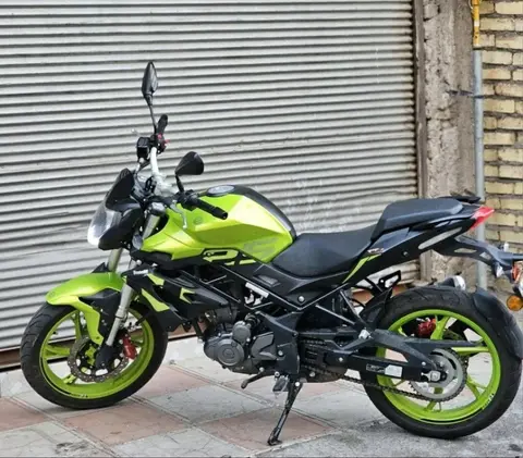 بنلی، TNT 249