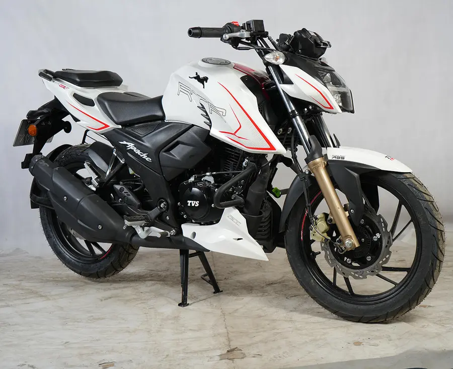 تی وی اس، آپاچی 200