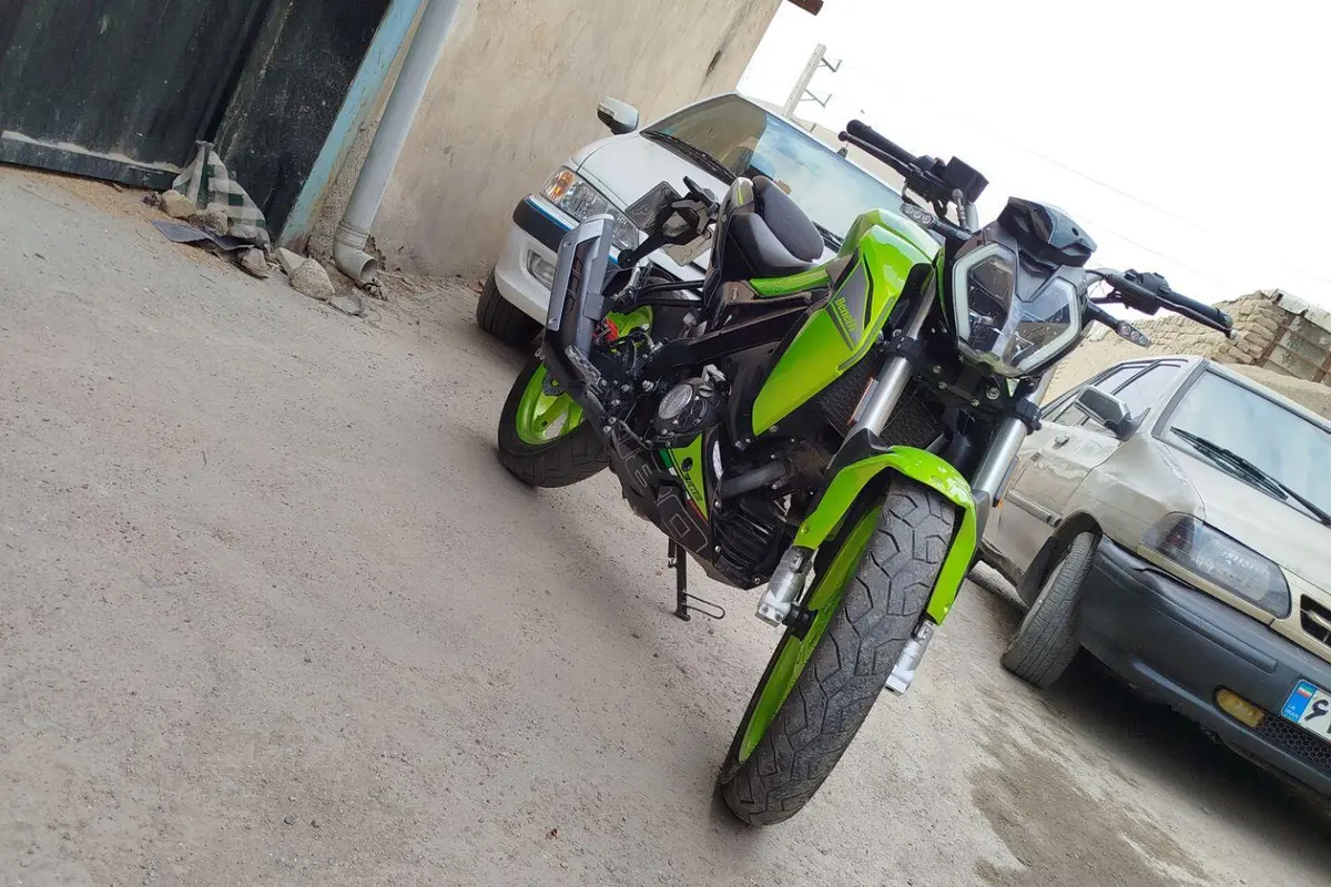 بنلی،  TNT 180S