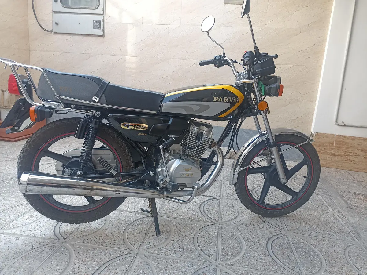 پرواز،  RD 125