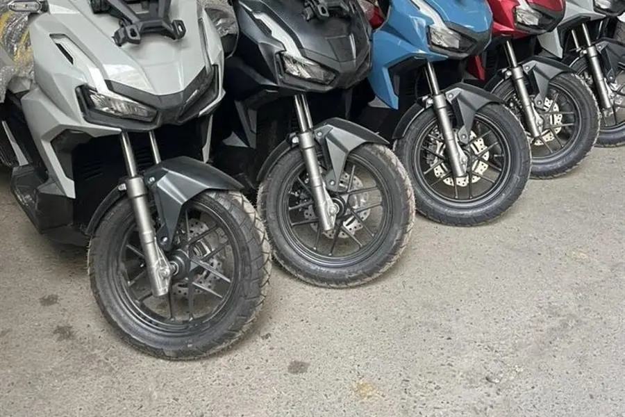 هوندا  ADV 160
