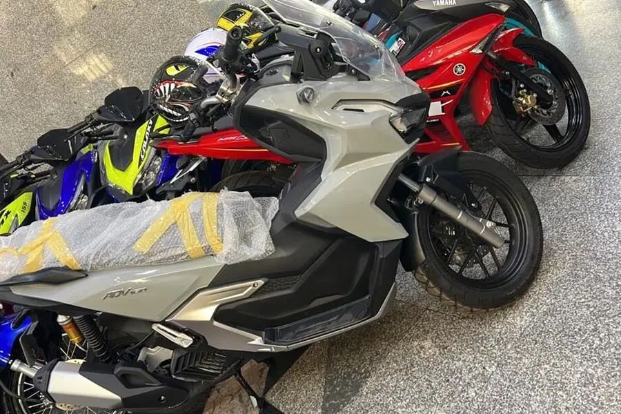 هوندا  ADV 160