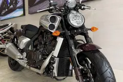 یاماها، VMAX