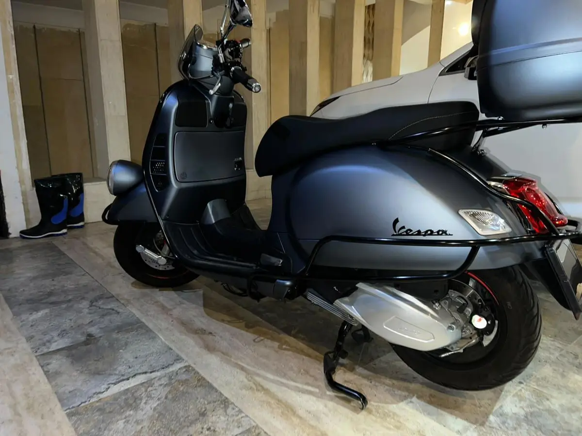 وسپا،  جی تی وی 300