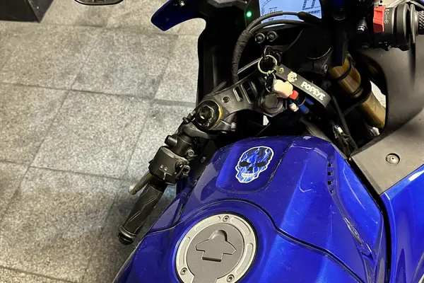 یاماها  YZF R25