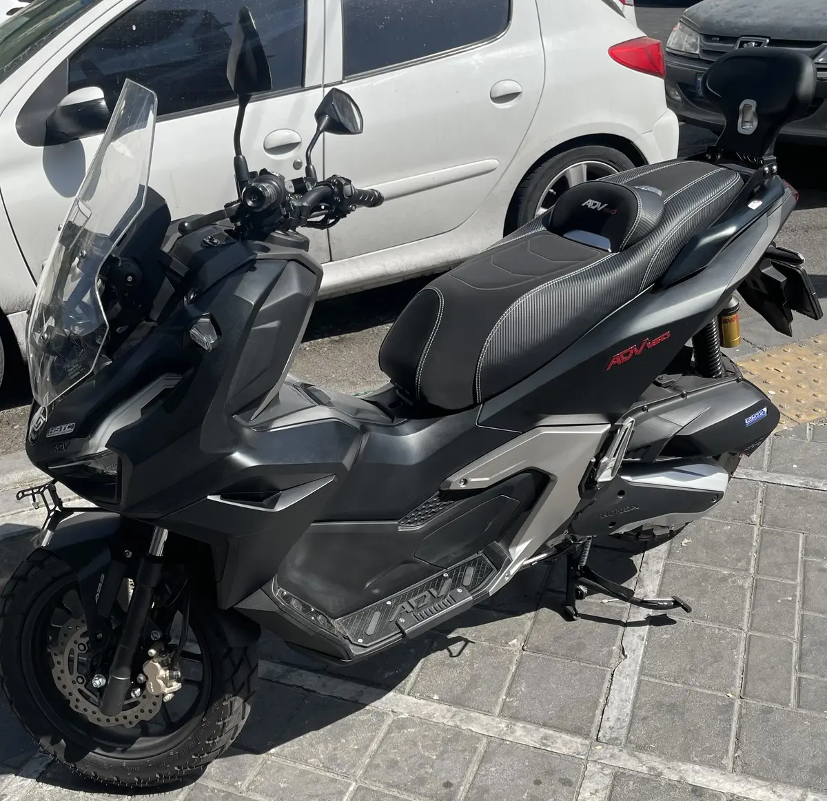 هوندا،  ADV 160
