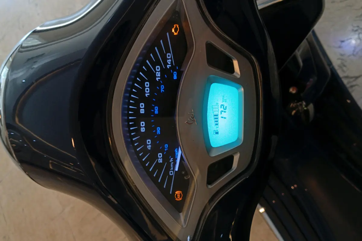 کبیر موتور،  VXL 170