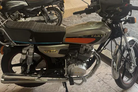 نیرو موتور شیراز، پرواز 200
