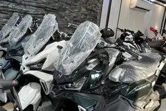 اس وای ام، ADV 175