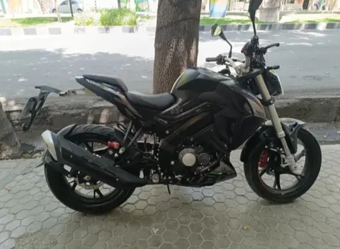 بنلی، TNT 180S
