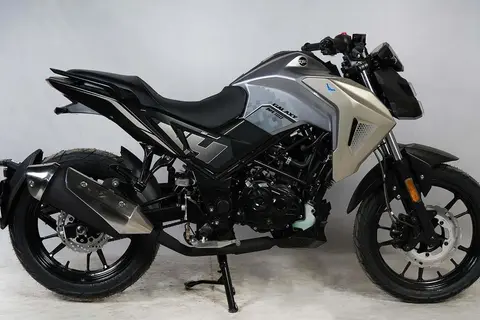 اس وای ام، گلکسی NA 180