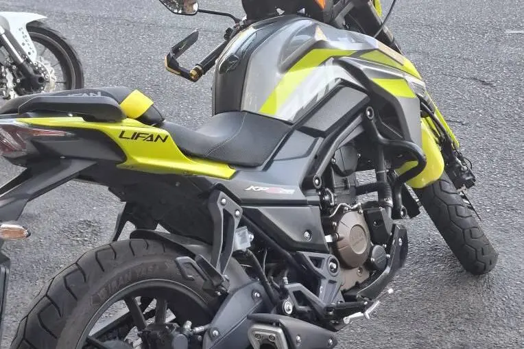 لیفان،  250