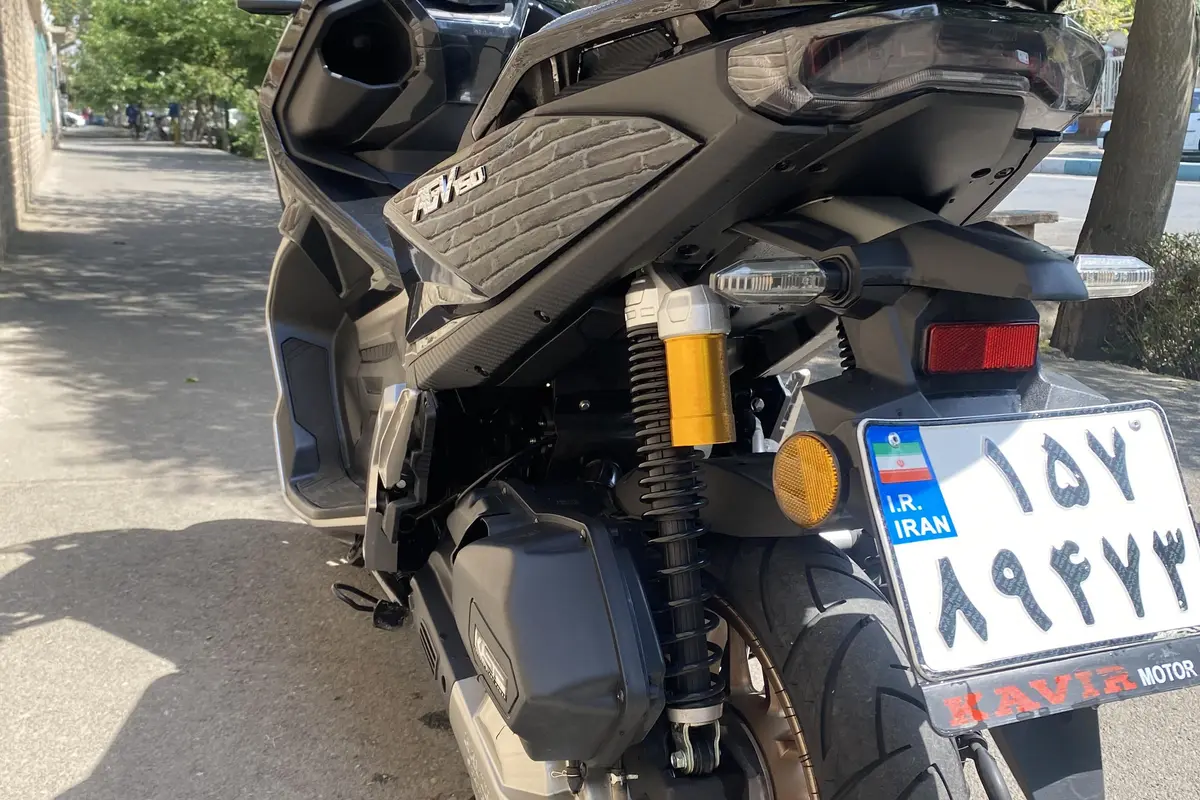 کویر موتور  AGV 150