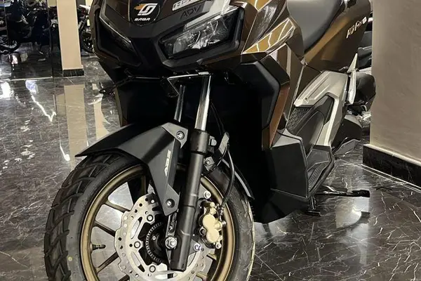 هوندا  ADV 160