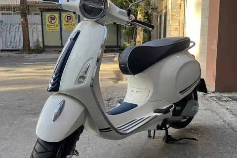 وسپا، پریماورا 150 YACHT CLUB
