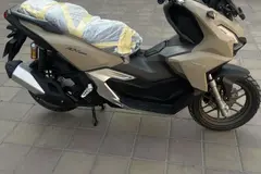 هوندا، ADV 160