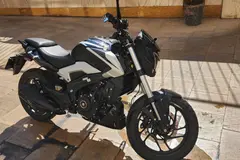 باجاج، دومینار 250