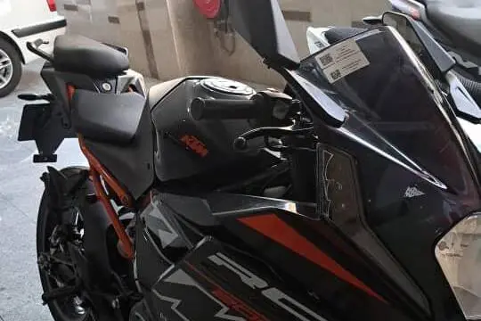 کی تی ام  RC200 ABS