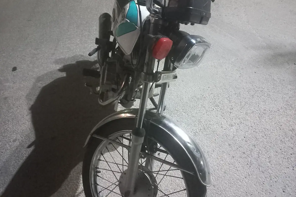 کویر موتور،  CDI125