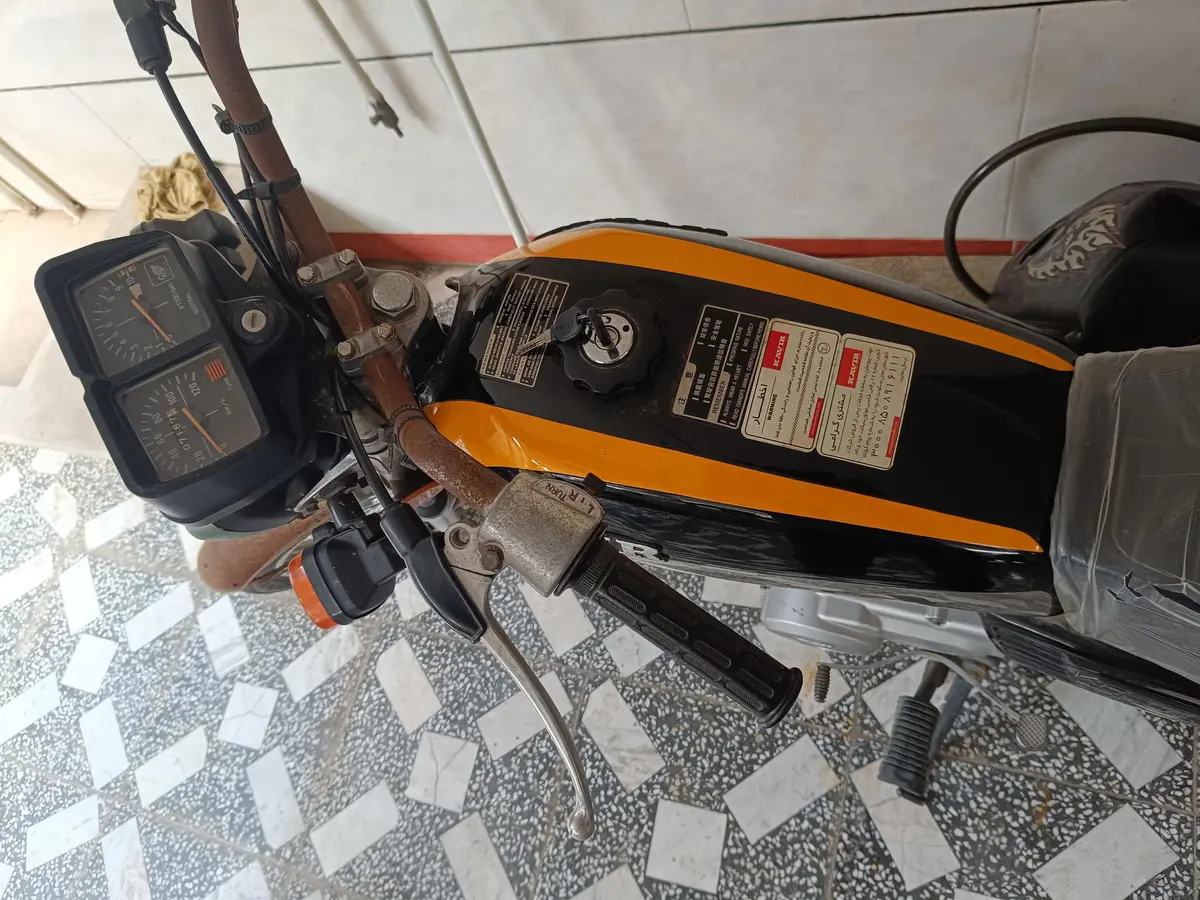 کویر موتور،  CDI125