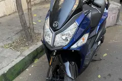 اس وای ام، گلکسی J 200