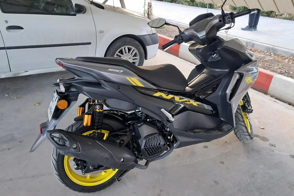 کبیر موتور  NVX 180