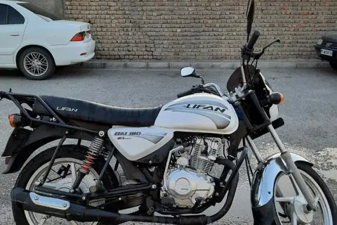 لیفان، BM 180