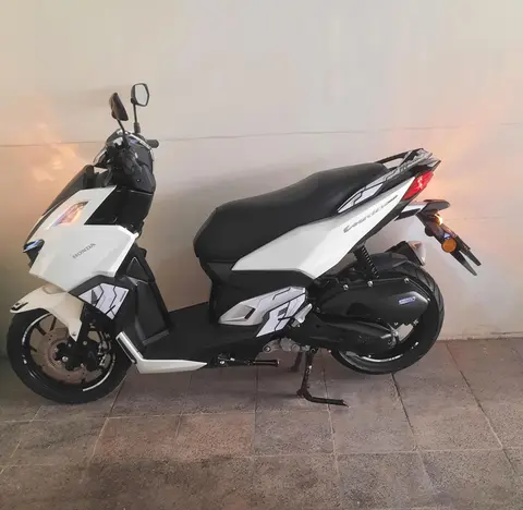 نیرو موتور شیراز، گلکسی CL160