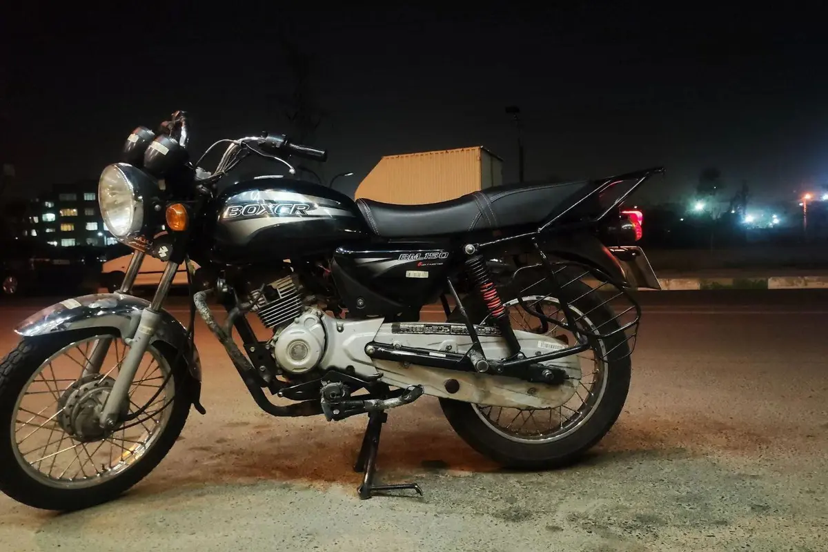 باجاج،  بوکسر 150