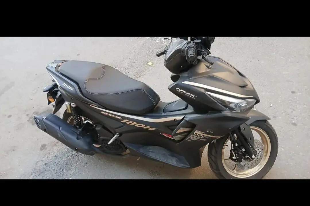 کبیر موتور،  NVX 180