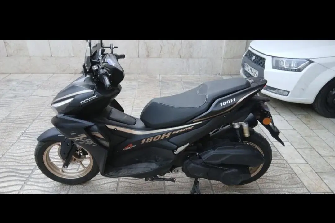 کبیر موتور،  NVX 180