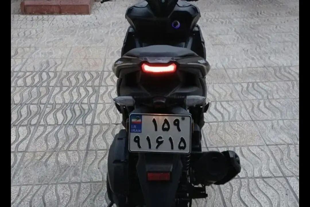 کبیر موتور،  NVX 180