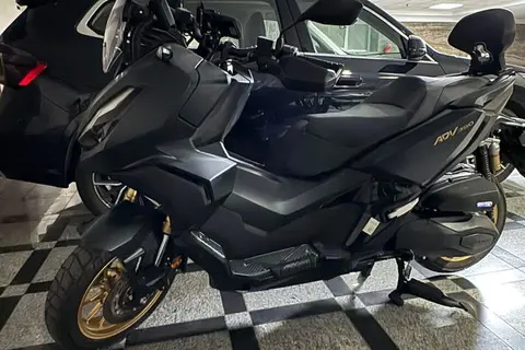 هوندا، ADV 350