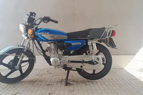 هوندا، CD 200