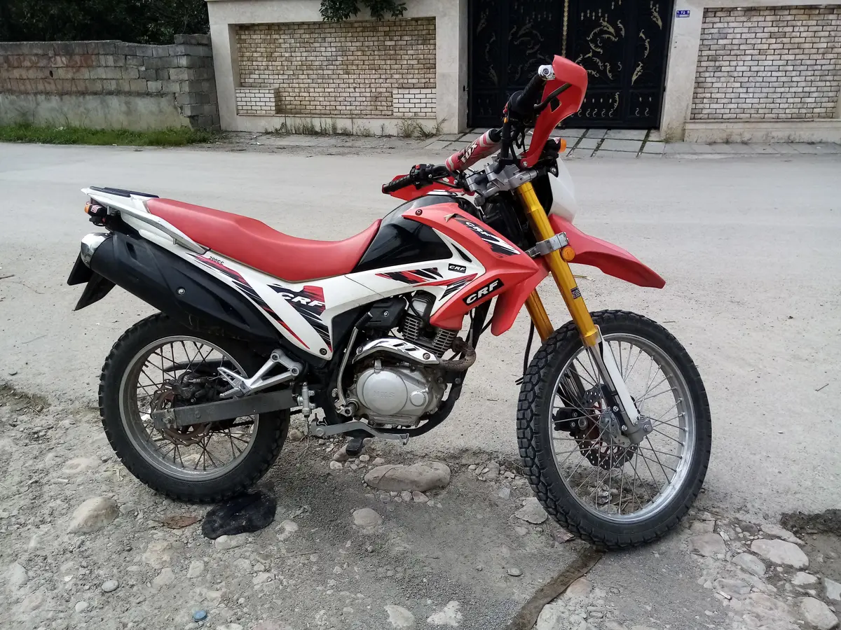 کویر موتور،  STR 200