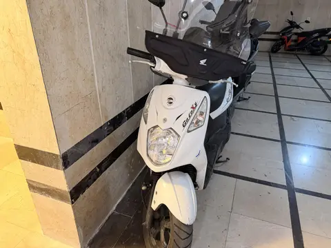 اس وای ام، گلکسی OR125