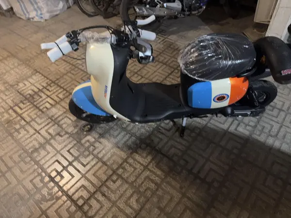 وسپا  پیاژیو 50
