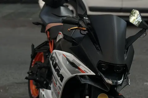 کی تی ام، RC200