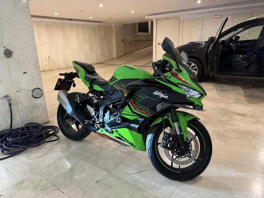 کاوازاکی، نینجا ZX-25RR