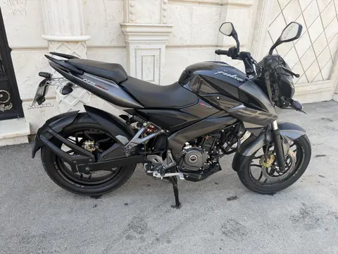باجاج، پالس 200NS