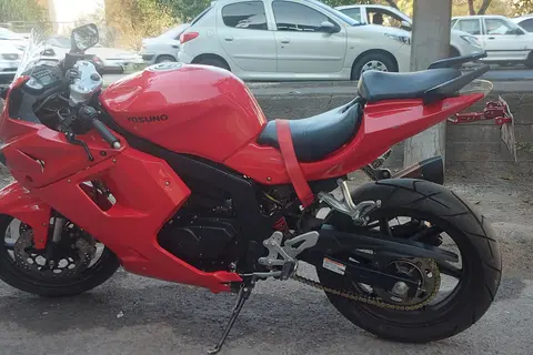 هیوسانگ، جی تی 250R