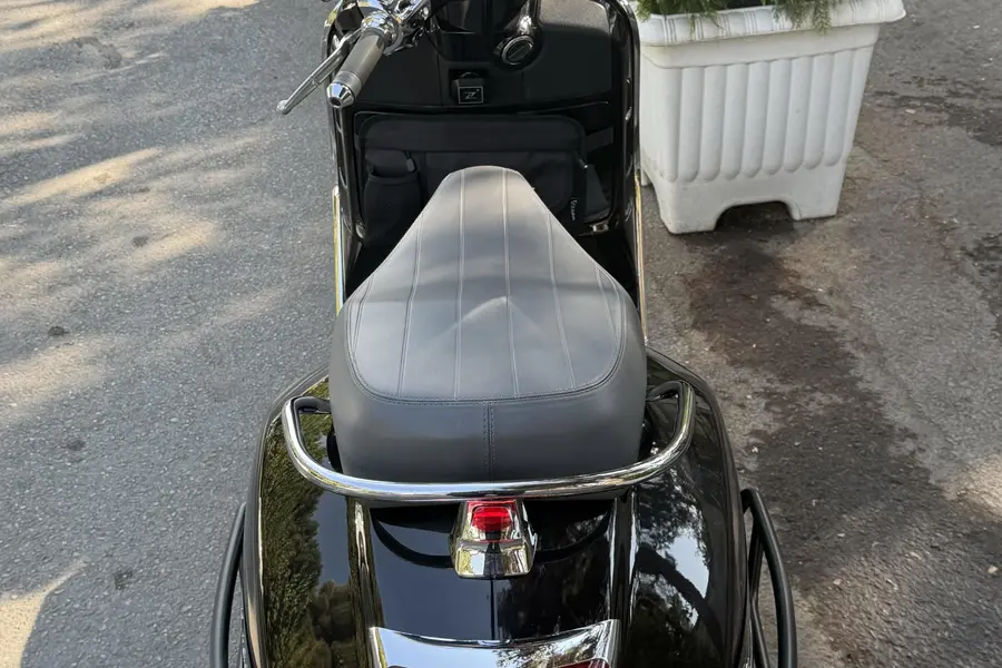 وسپا، جی تی اس 250