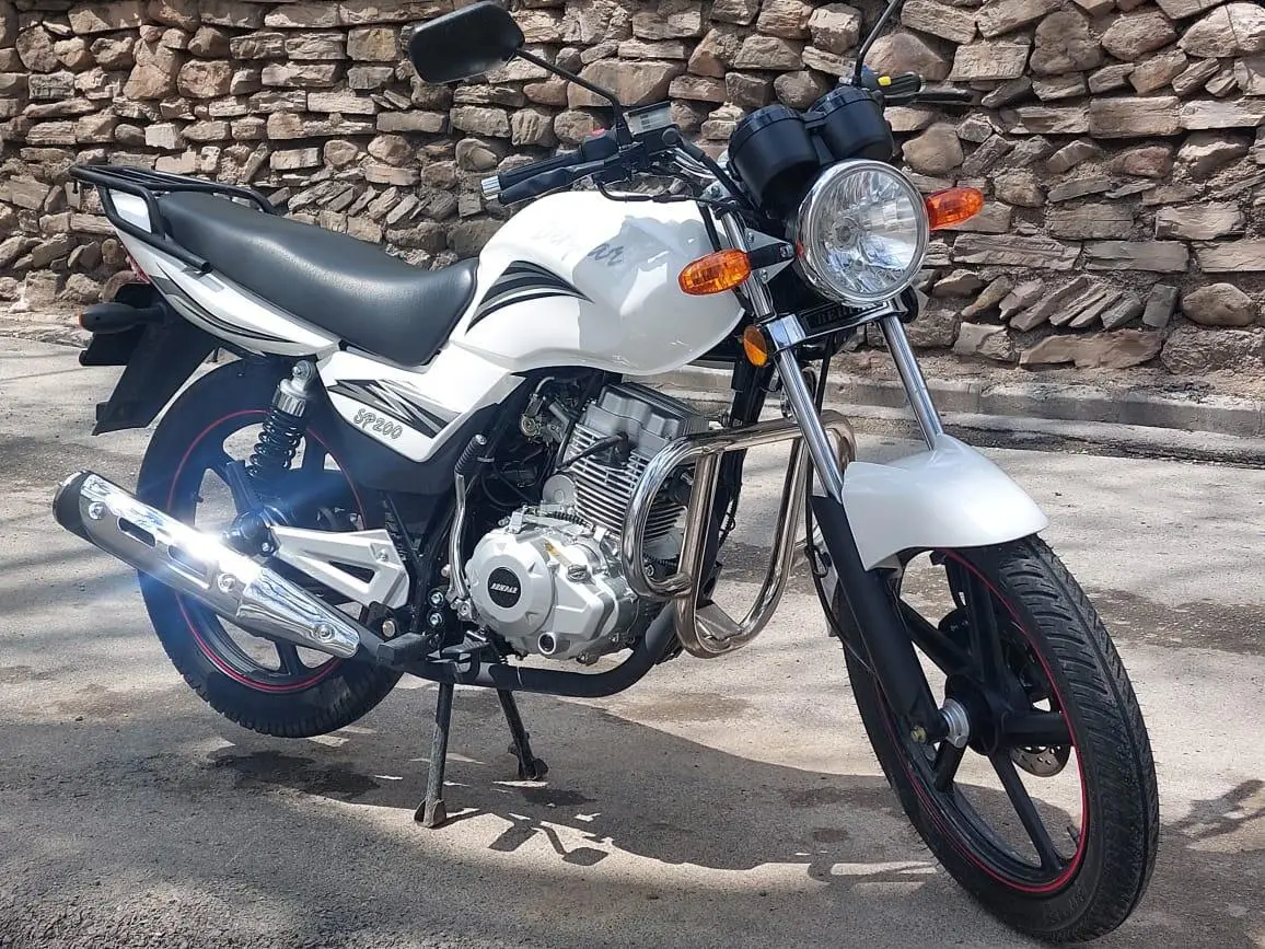 باجاج،  پالس 200RS