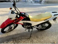 جهان همتا، فلات CRF200