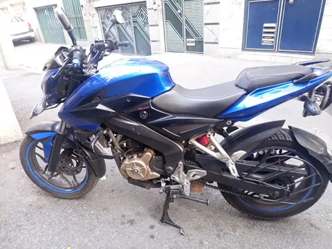 باجاج، پالس 200NS