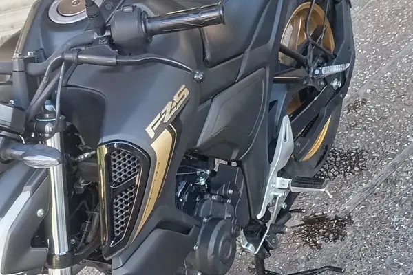 یاماها  FZS 150