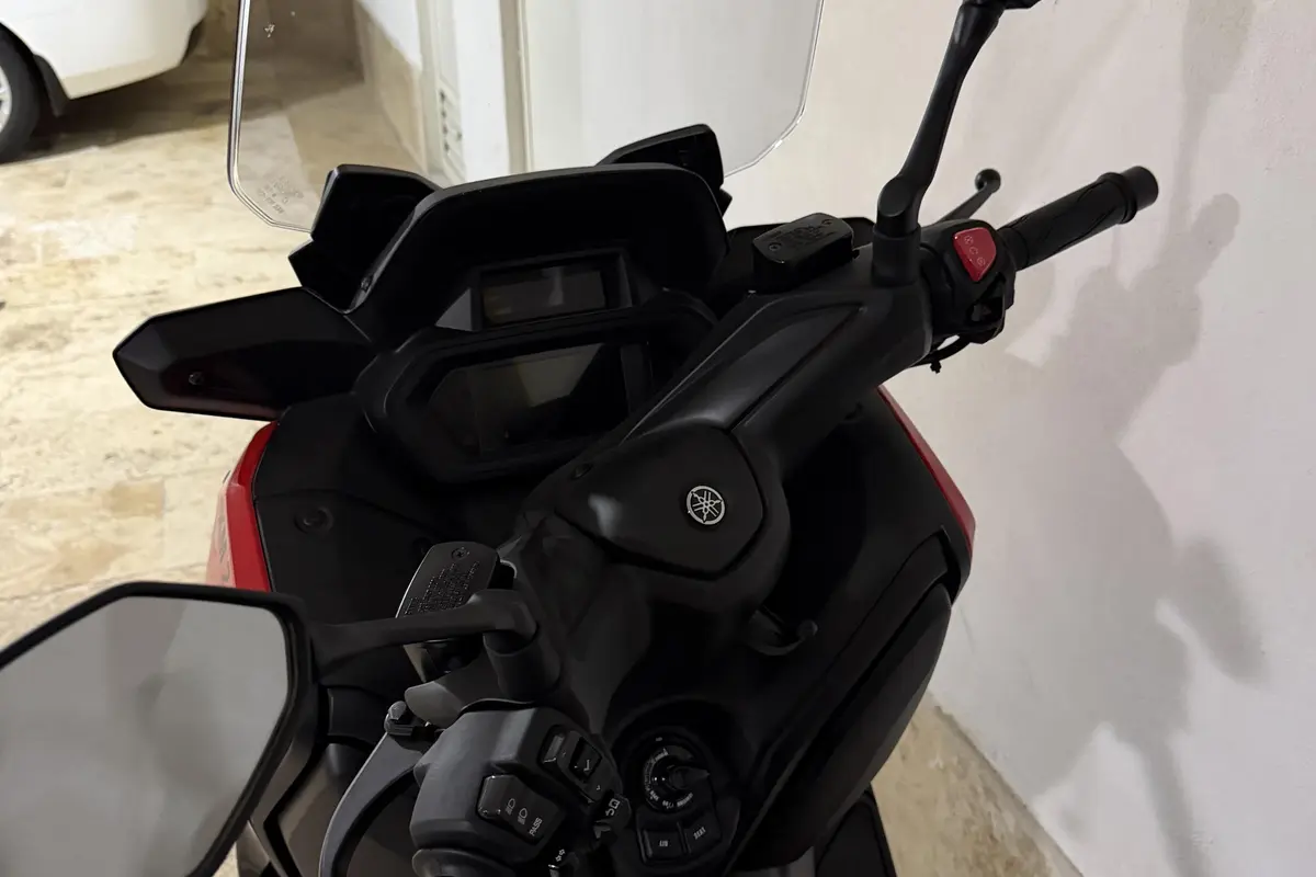 یاماها،  XMAX 250